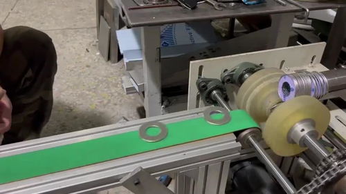 疊蓋機自動化設備 提升生產效率的先進機械設備